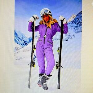 Gore-Tex women’s XL ski snowboard snow suit one piece fur collar purple jacket